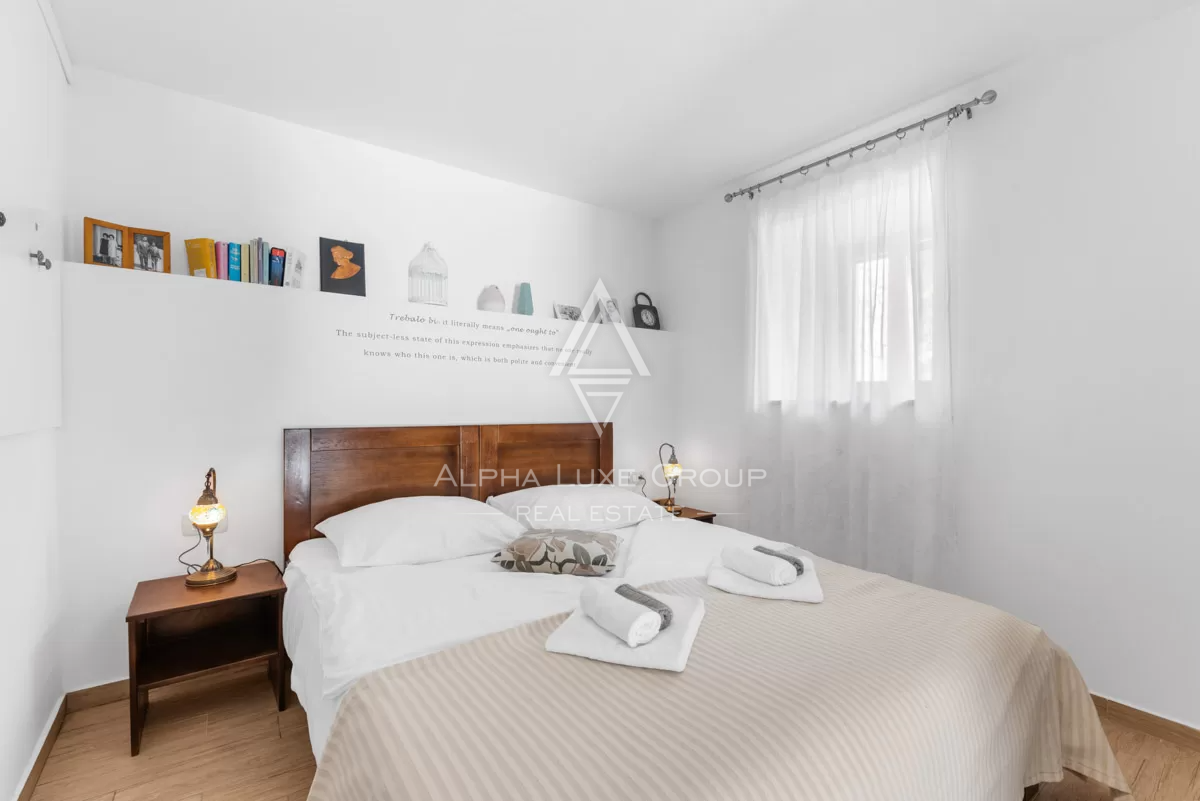 Istria, Pićan: Tenuta con 3 ville su ampio lotto