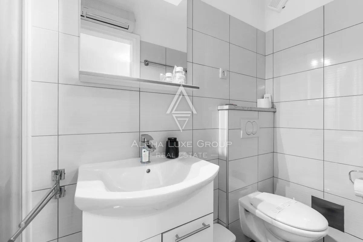 Istria, Pićan: Tenuta con 3 ville su ampio lotto