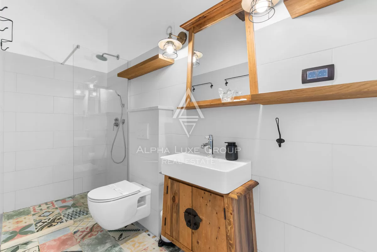 Istria, Pićan: Tenuta con 3 ville su ampio lotto