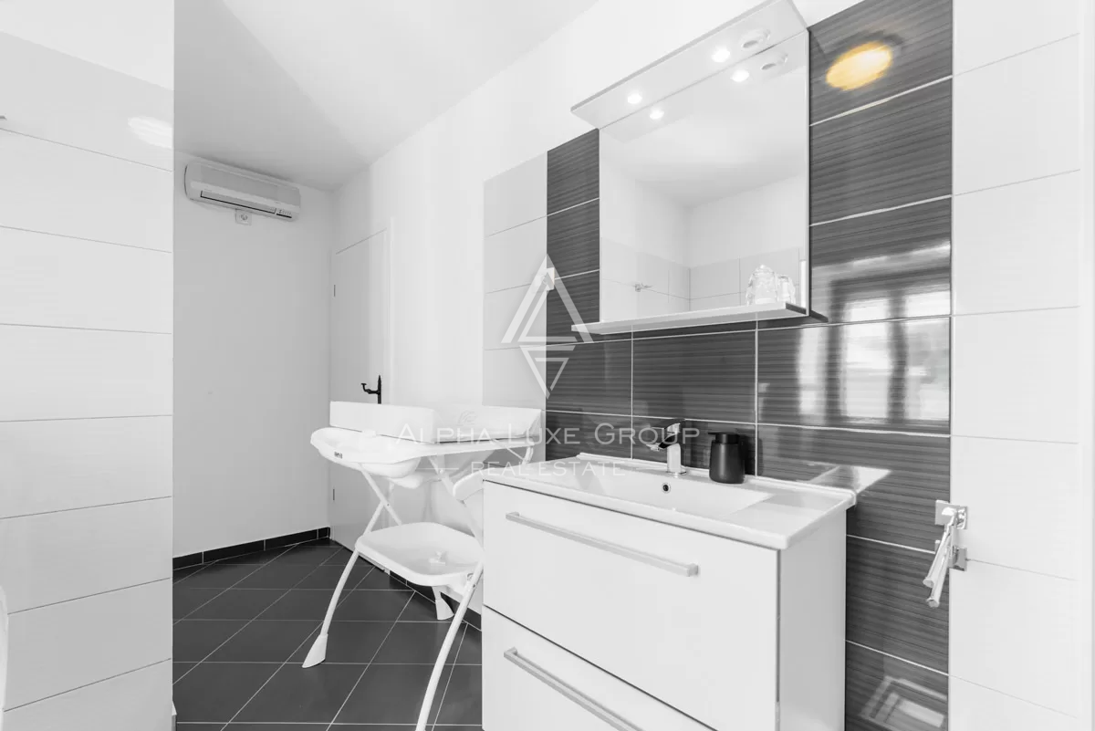 Istria, Pićan: Tenuta con 3 ville su ampio lotto