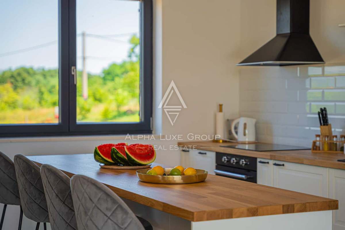 Istria, Labin: Casa affascinante con piscina