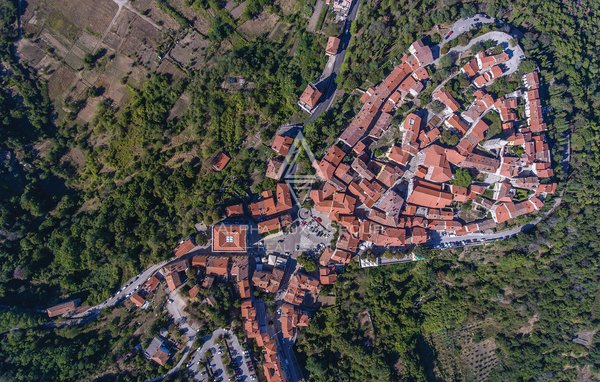 Istria, Labin: Casa moderna con piscina e tennis