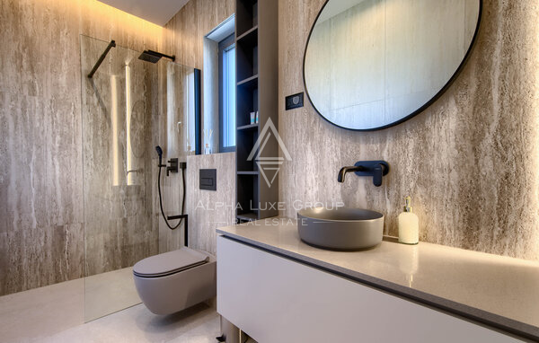 Istria, Labin: Casa moderna con piscina e tennis