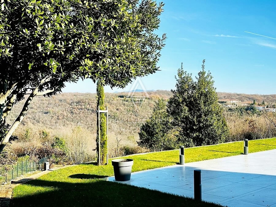 Istria, Labin – Elegante villa di lusso con vista