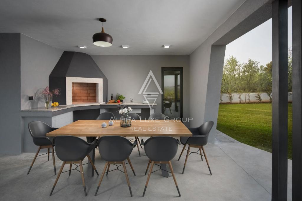 Istria, Vodnjan: Villa moderna con piscina