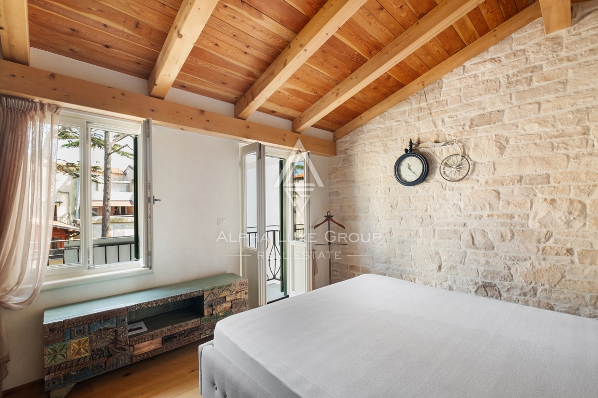 Istria, Novigrad – Casa ristrutturata vicino al mare