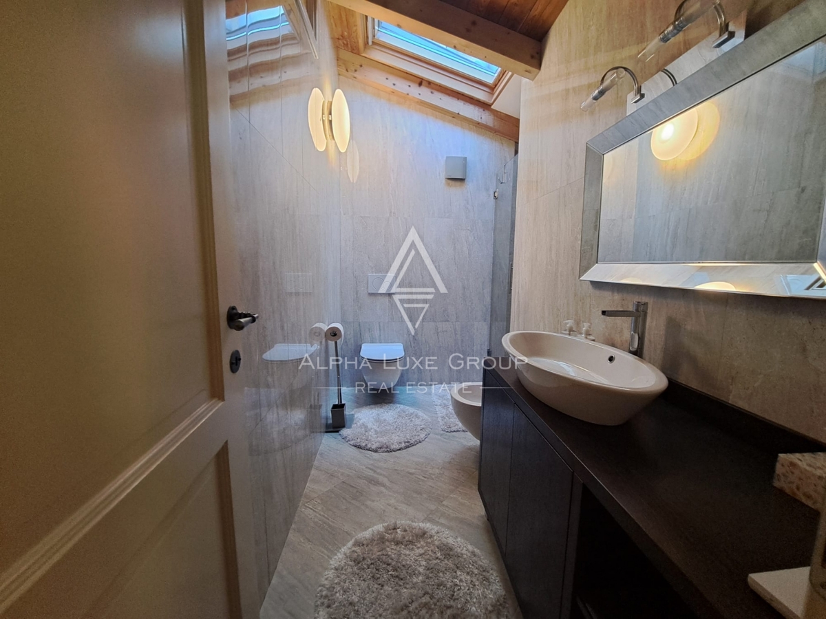 Istria, Novigrad – Casa ristrutturata vicino al mare