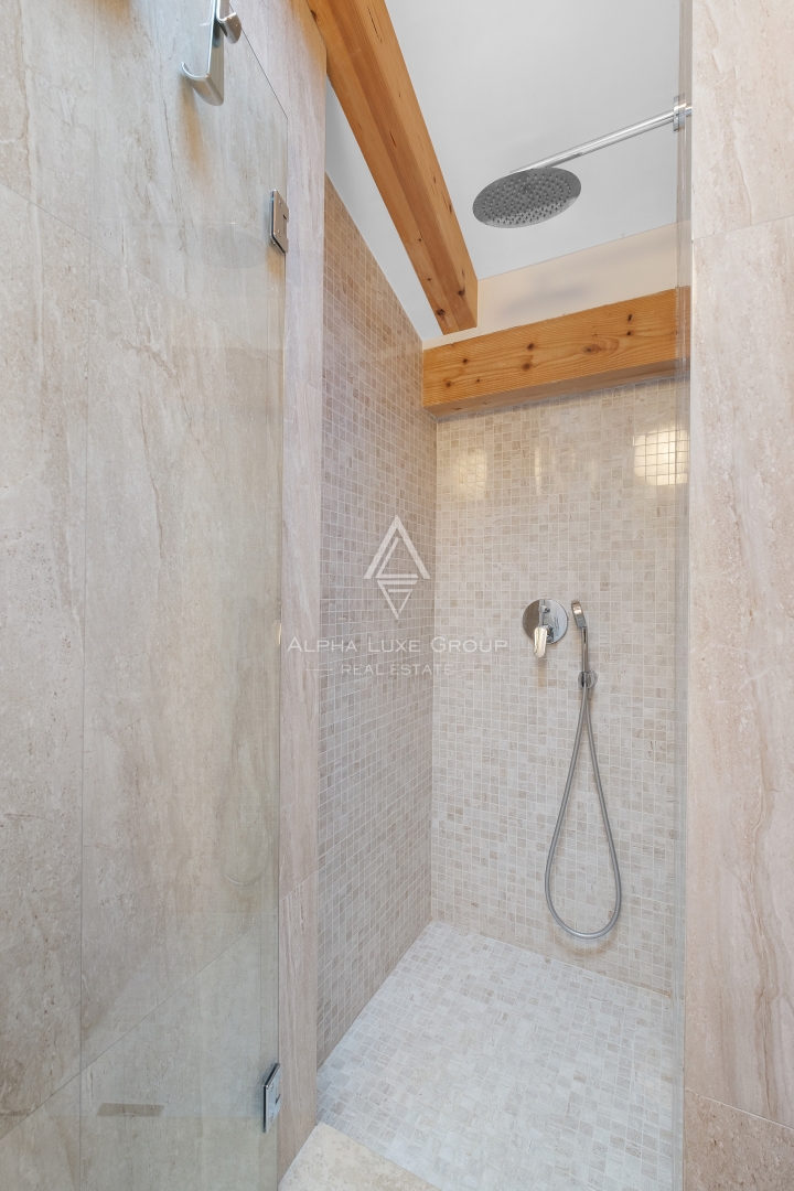 Istria, Novigrad – Casa ristrutturata vicino al mare