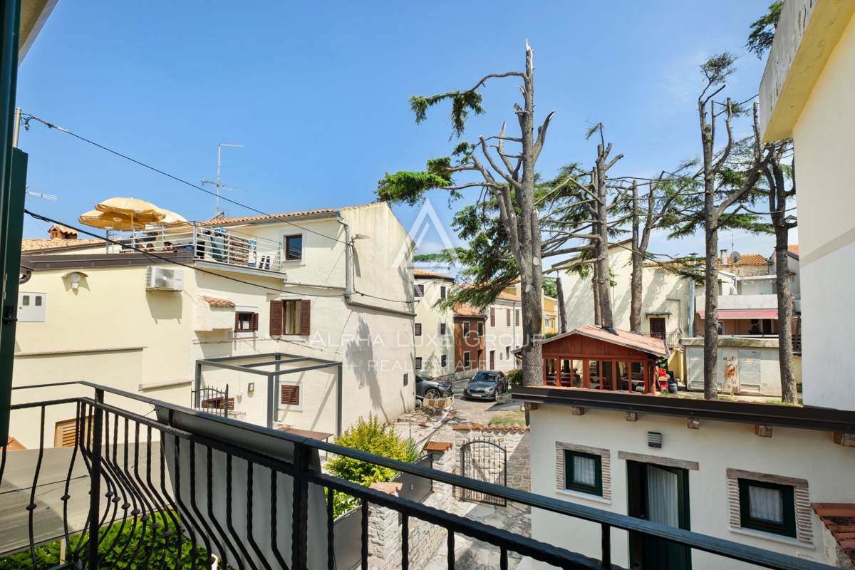 Istria, Novigrad – Casa ristrutturata vicino al mare