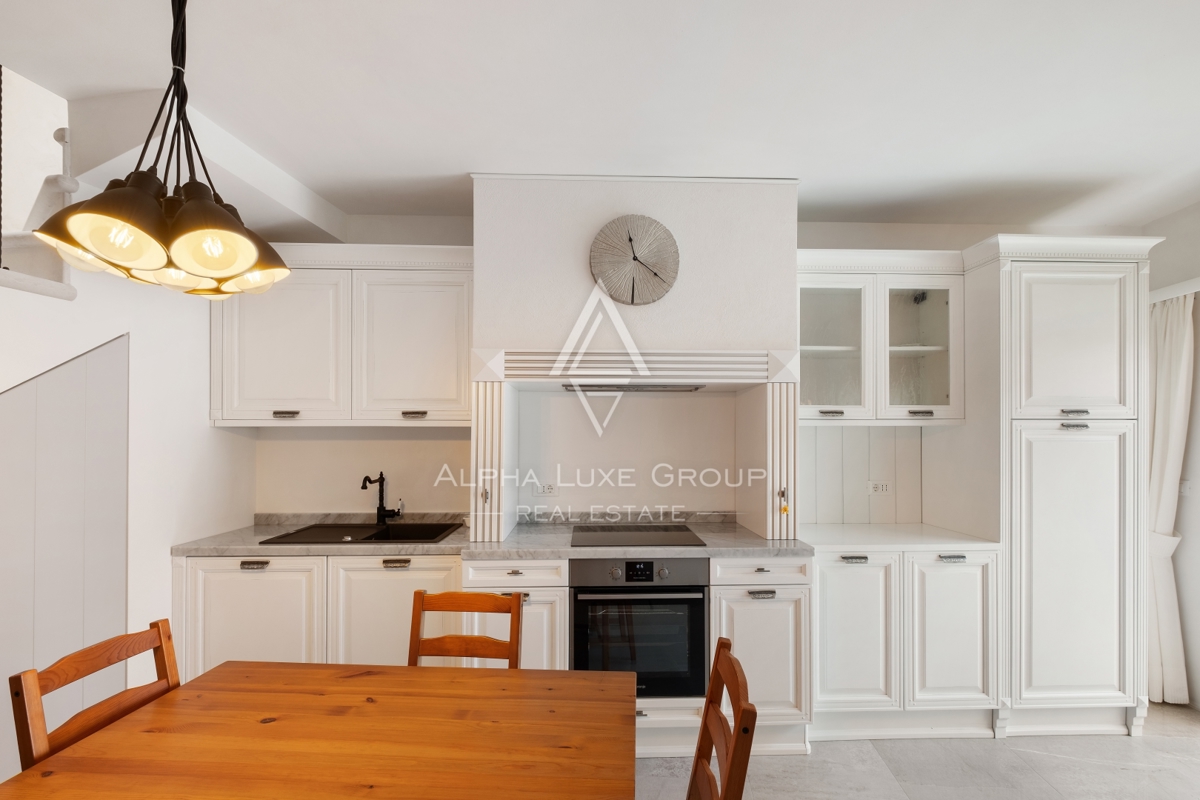 Istria, Novigrad – Casa ristrutturata vicino al mare