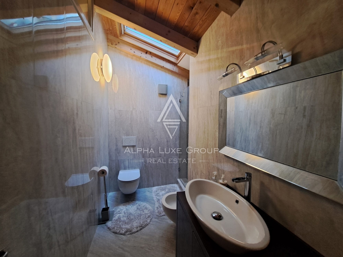 Istria, Novigrad – Casa ristrutturata vicino al mare