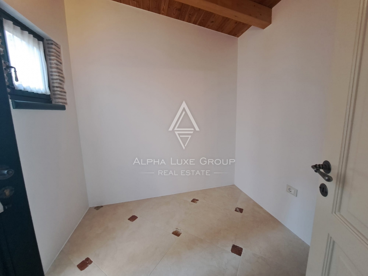 Istria, Novigrad – Casa ristrutturata vicino al mare