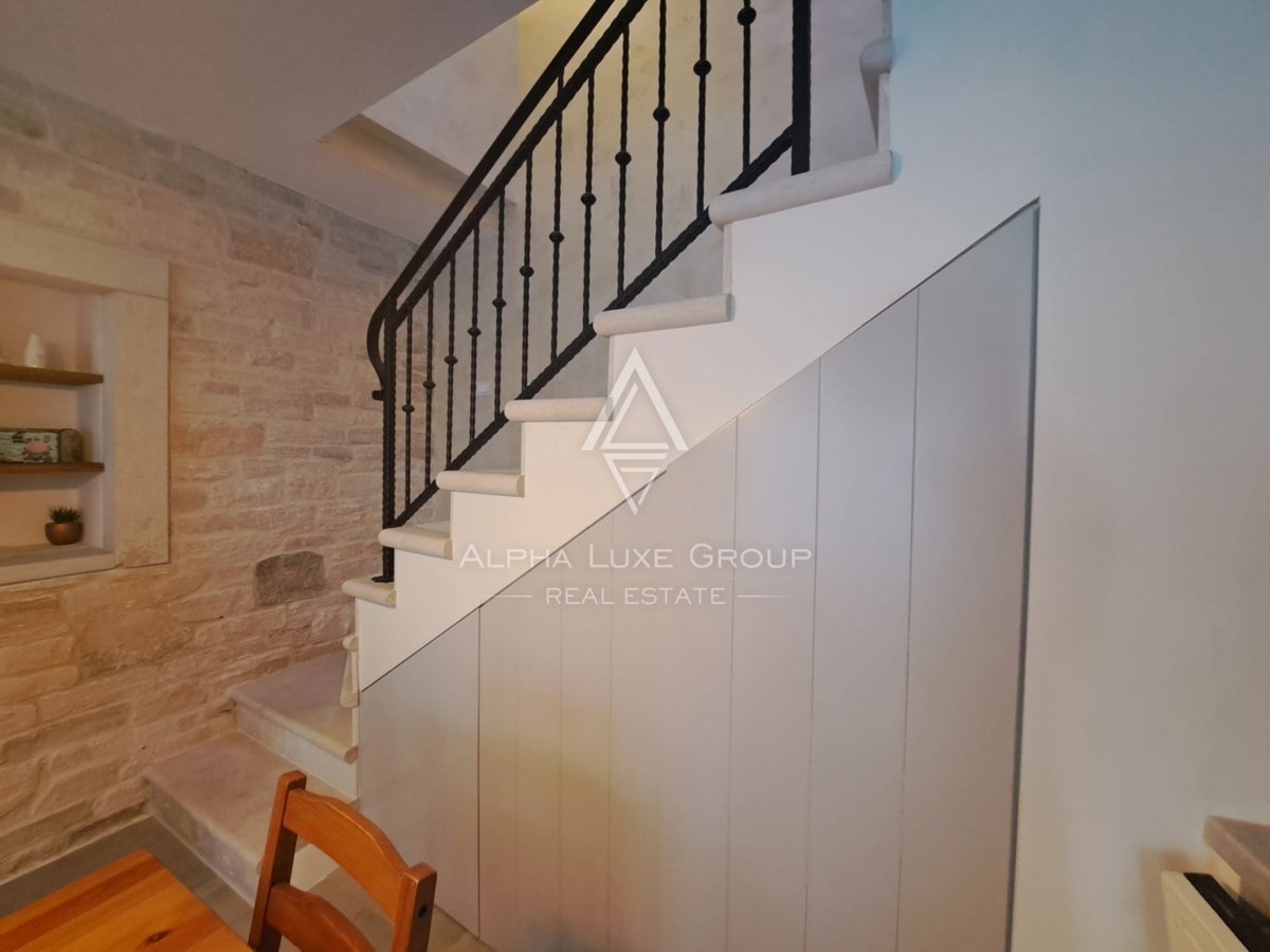 Istria, Novigrad – Casa ristrutturata vicino al mare