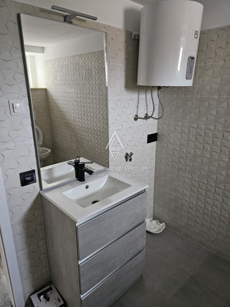 Istria, Gimino – casa indipendente ristrutturata con piscina