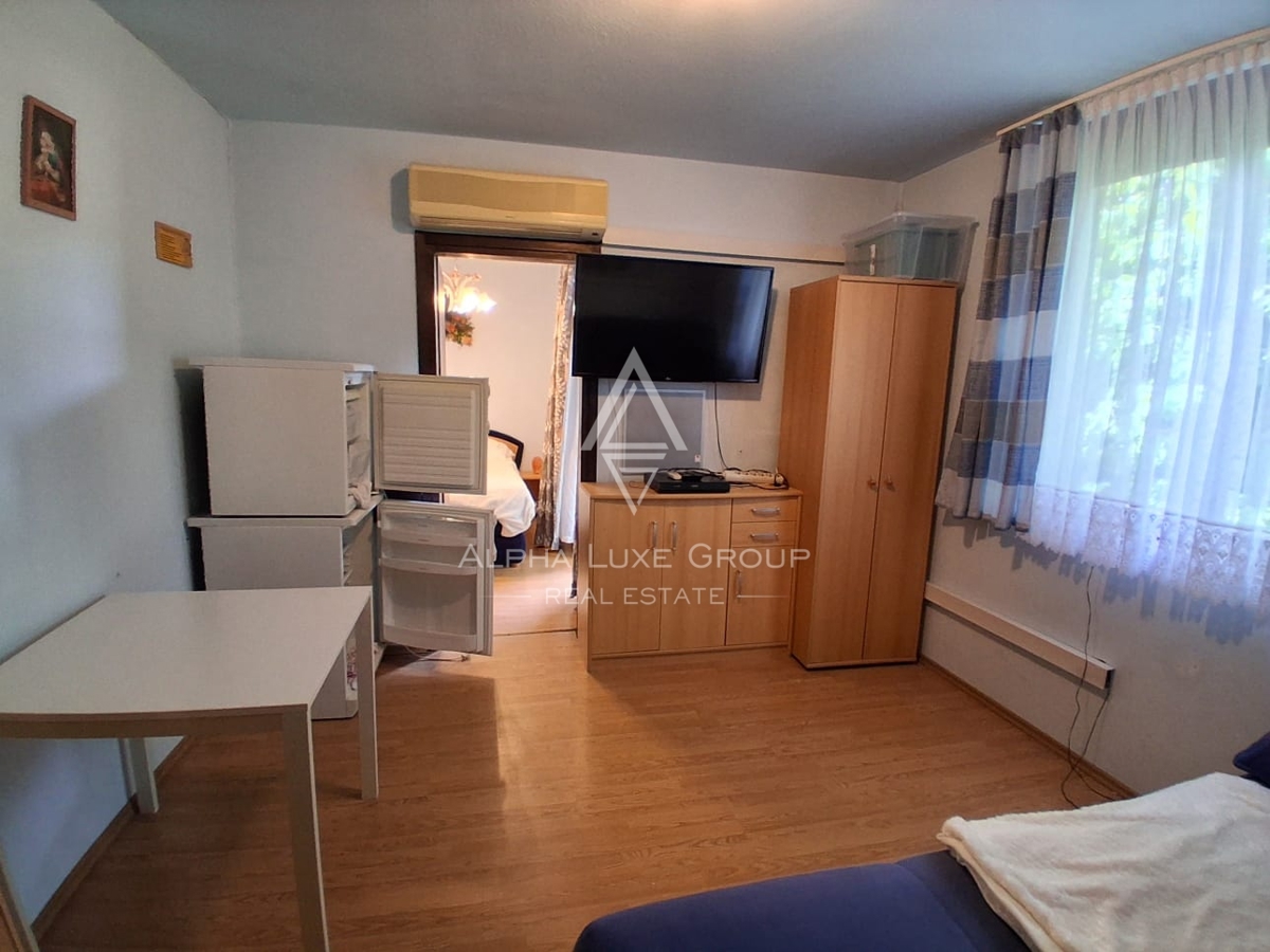 Istria, Červar Porat – Appartamento con balcone