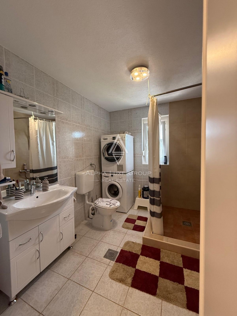 Istria, Valica, Due appartamenti con vista mare e ampia terrazza