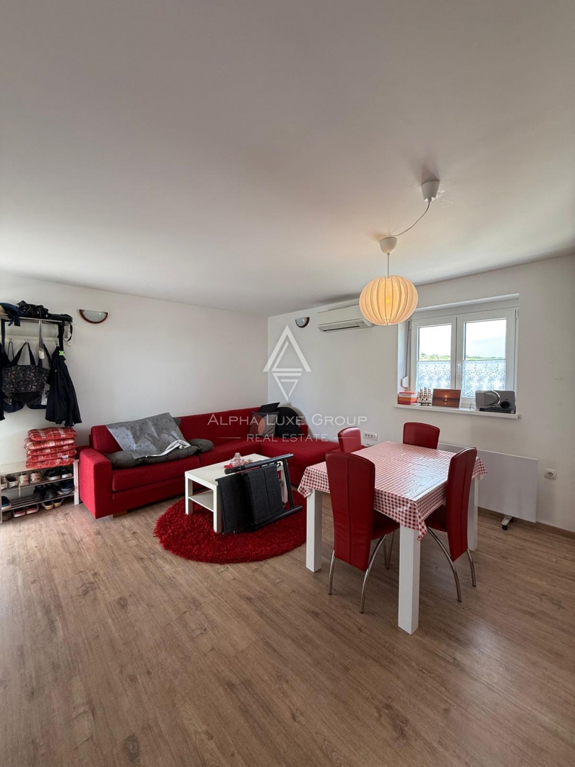 Istria, Valica, Due appartamenti con vista mare e ampia terrazza