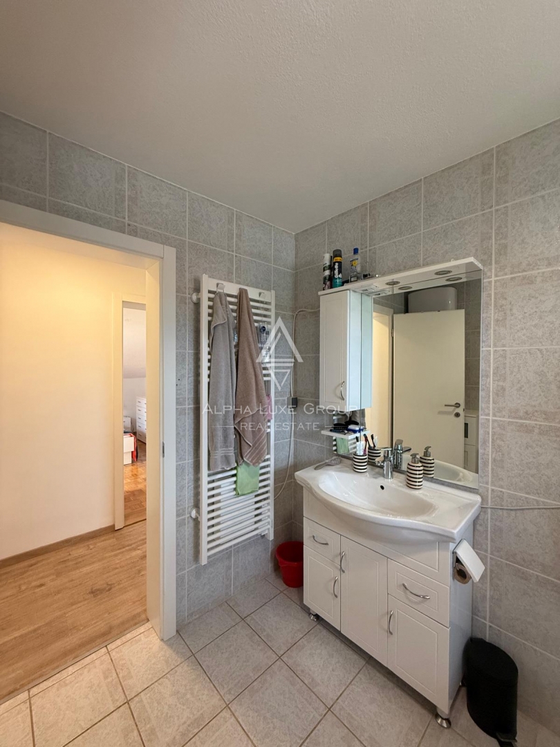 Istria, Valica, Due appartamenti con vista mare e ampia terrazza