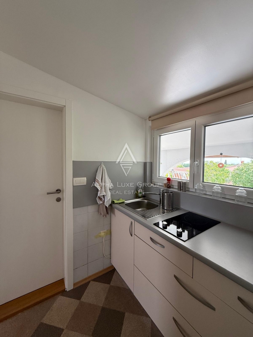 Istria, Valica, Due appartamenti con vista mare e ampia terrazza