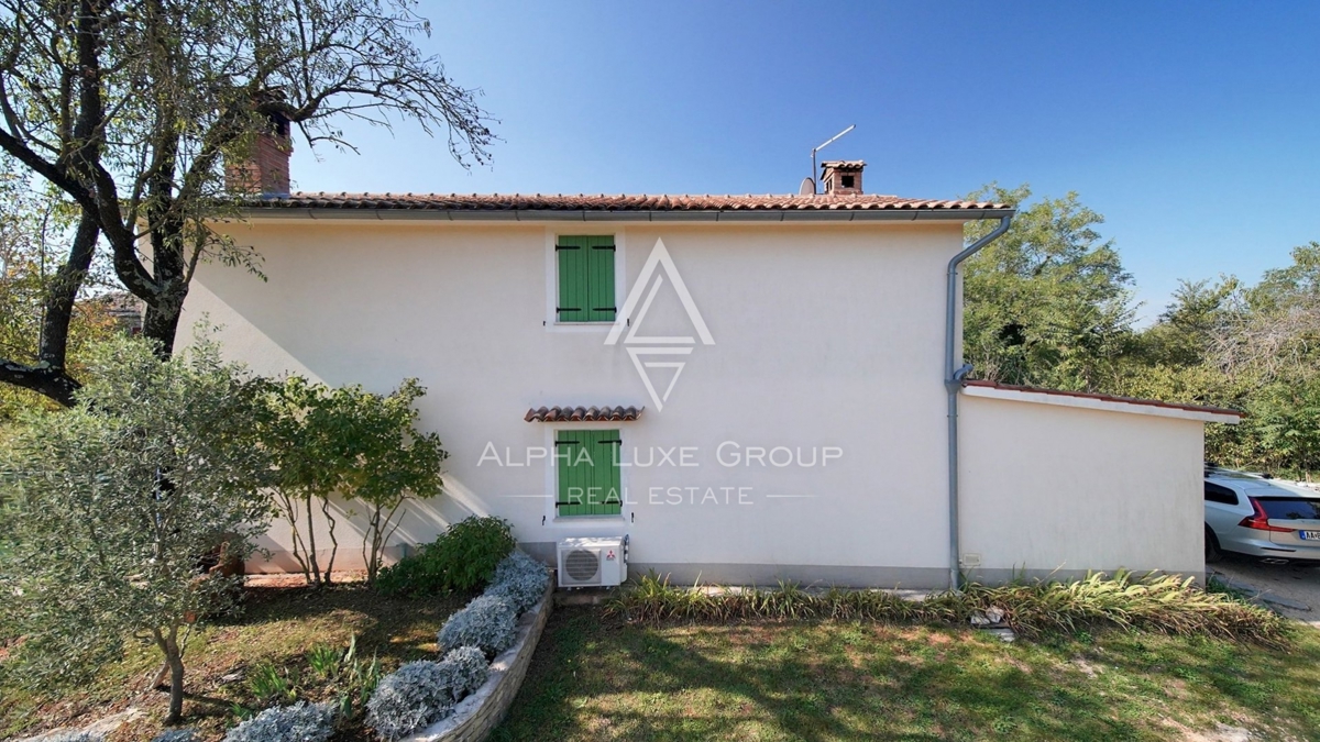 Istria, Žminj, Casa in pietra ristrutturata in un villaggio pittoresco