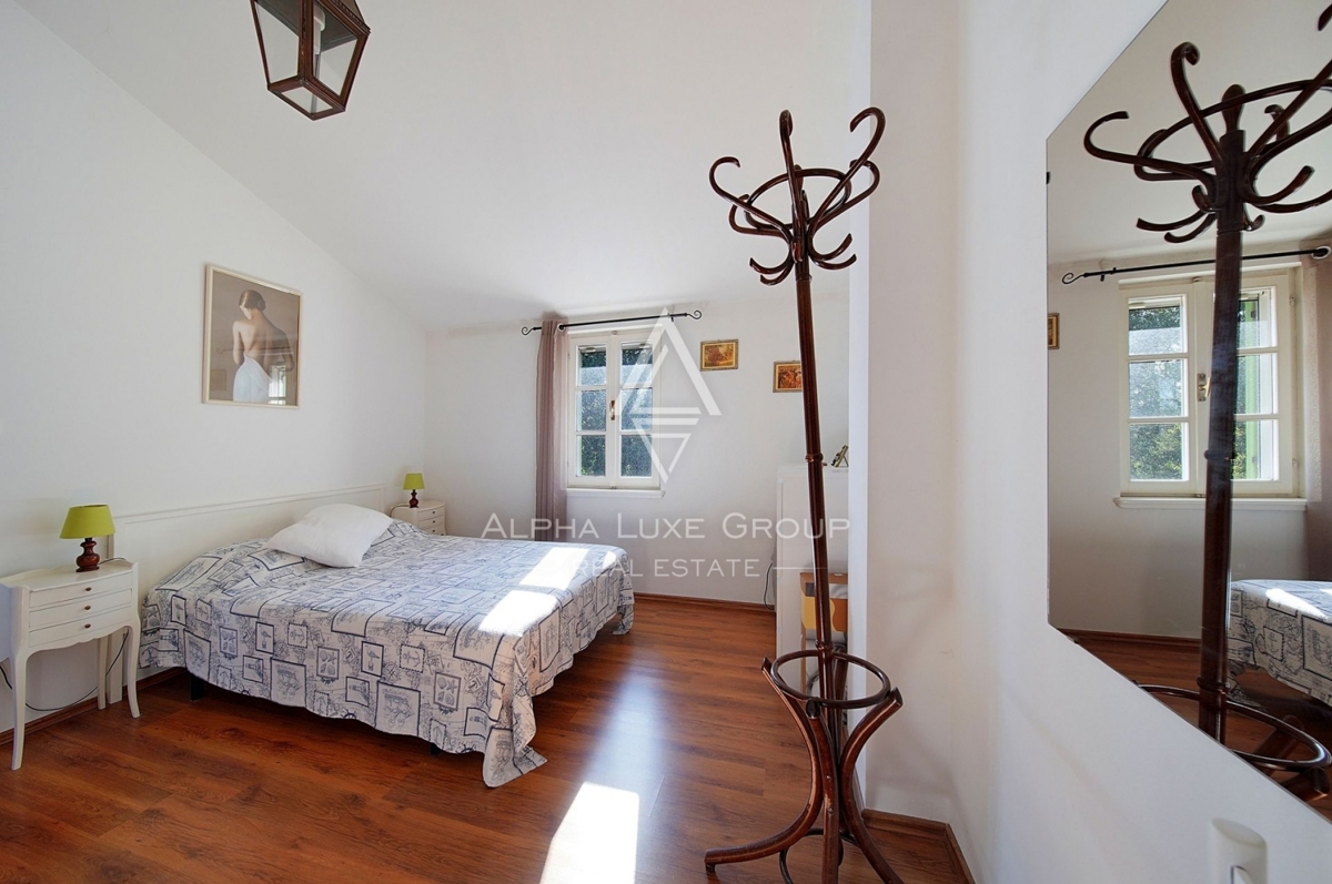 Istria, Žminj, Casa in pietra ristrutturata in un villaggio pittoresco