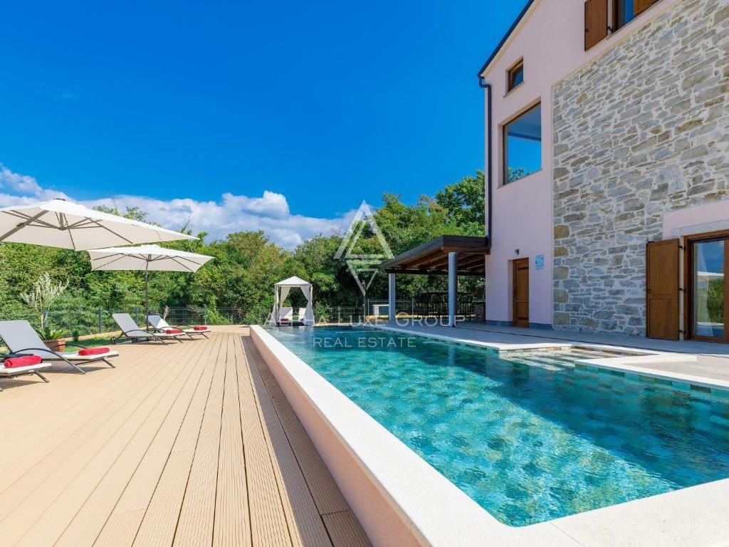 Umag, Istria: Villa di lusso per famiglie con piscina in zona tranquilla