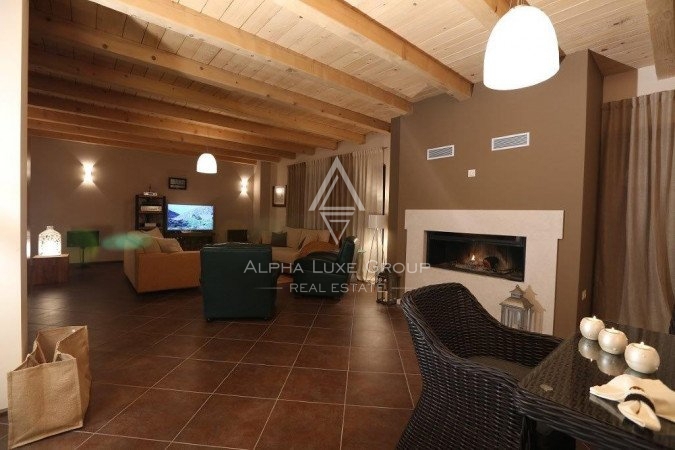 Istria, Svetvinčenat: Stupenda villa con ampio giardino