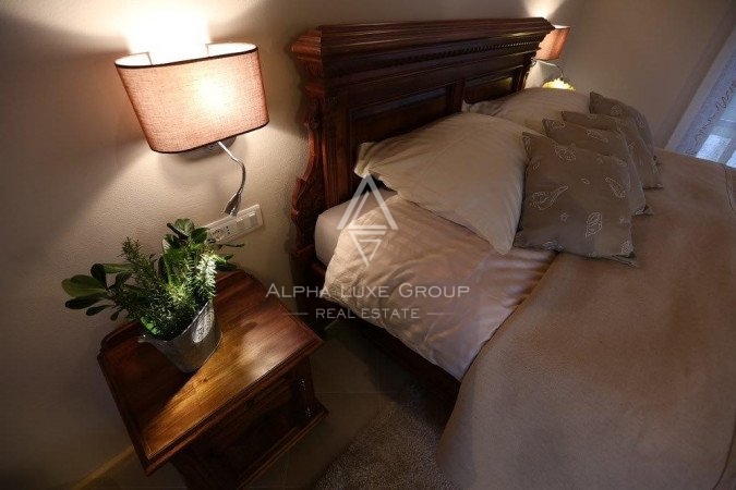 Istria, Svetvinčenat: Stupenda villa con ampio giardino