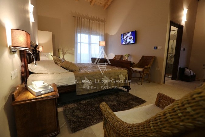 Istria, Svetvinčenat: Stupenda villa con ampio giardino