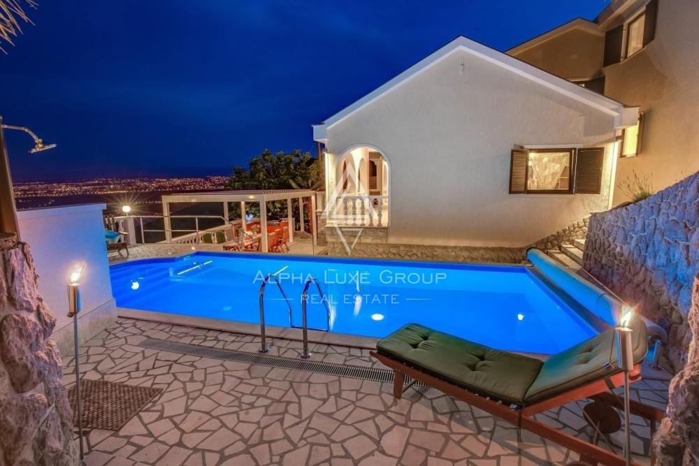Bella villa con piscina e vista fantastica, Opatija