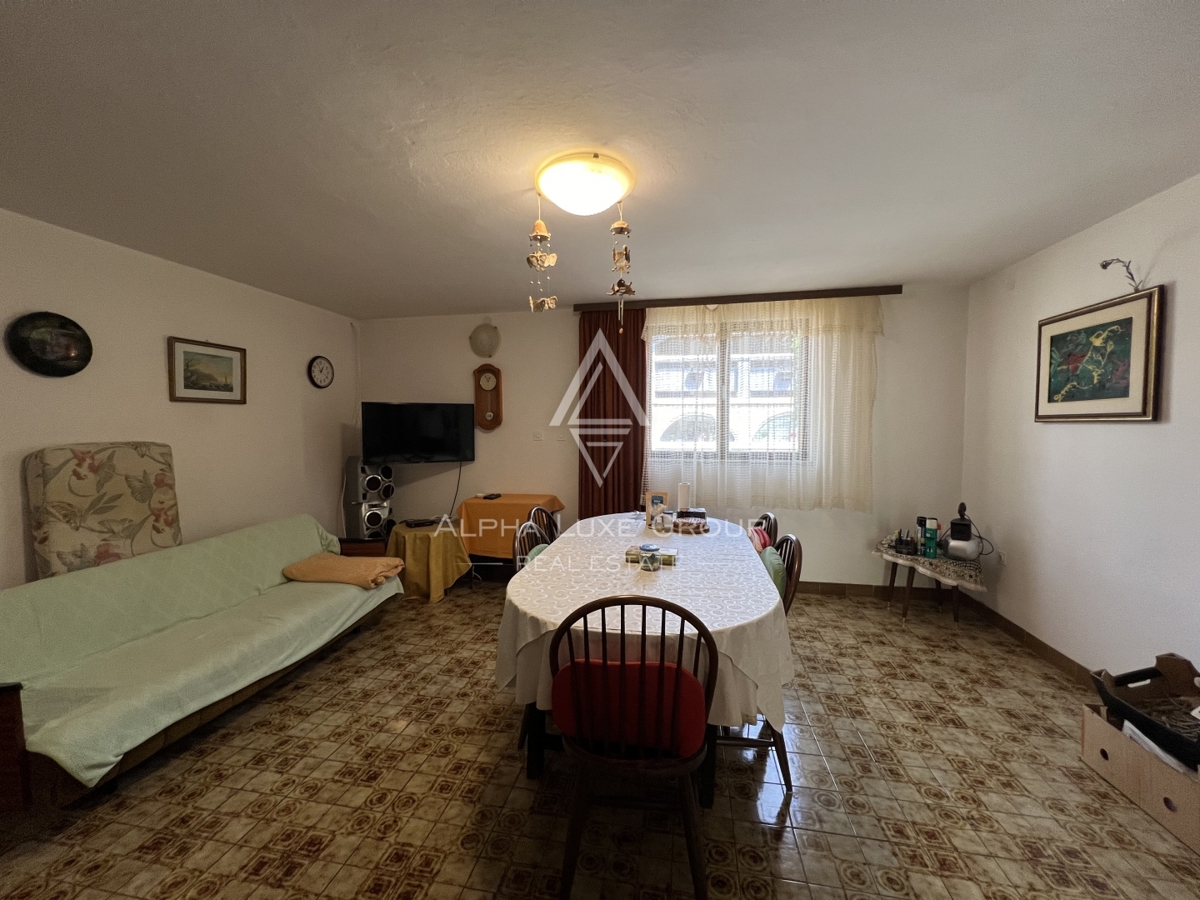 Vir, Zadar – Accogliente casa con giardino in zona tranquilla