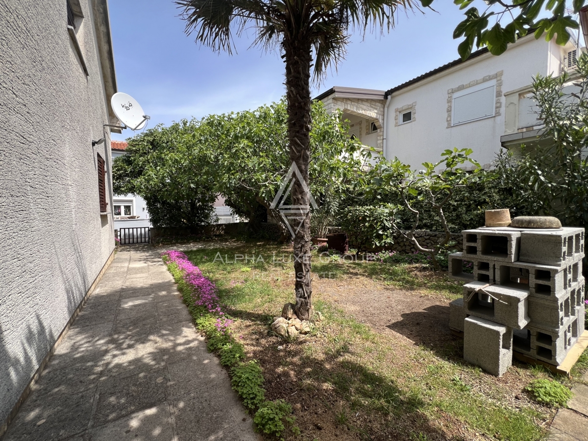 Vir, Zadar – Accogliente casa con giardino in zona tranquilla