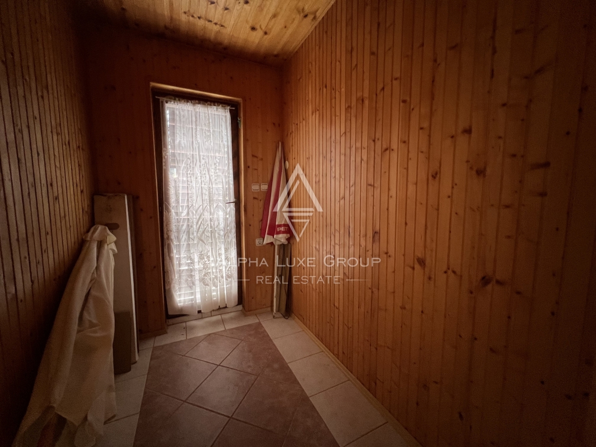 Vir, Zadar – Accogliente casa con giardino in zona tranquilla