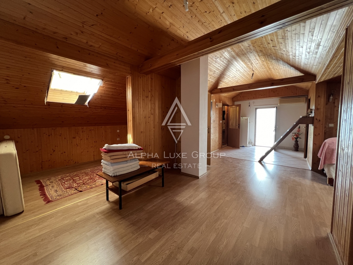 Vir, Zadar – Accogliente casa con giardino in zona tranquilla