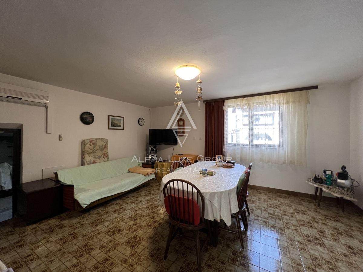 Vir, Zadar – Accogliente casa con giardino in zona tranquilla