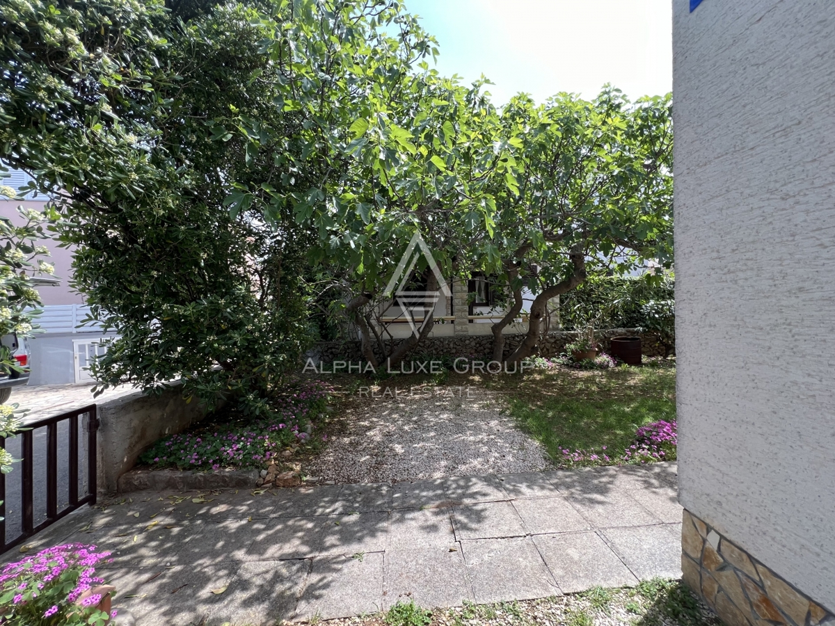Vir, Zadar – Accogliente casa con giardino in zona tranquilla