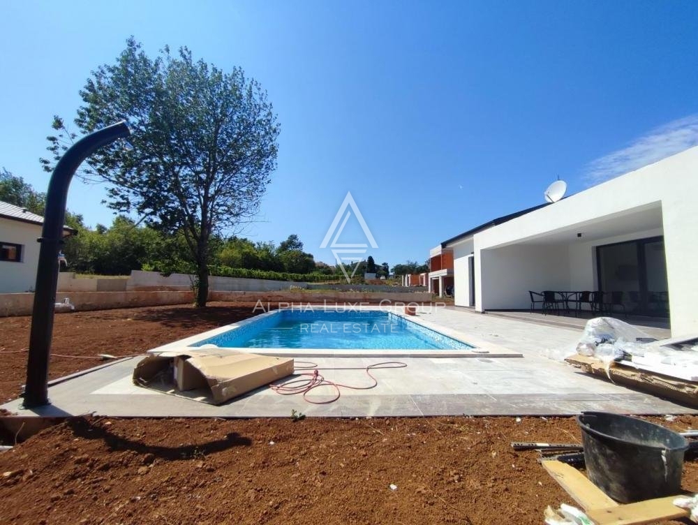 Bella casa al piano terra con piscina, Istria, Labin