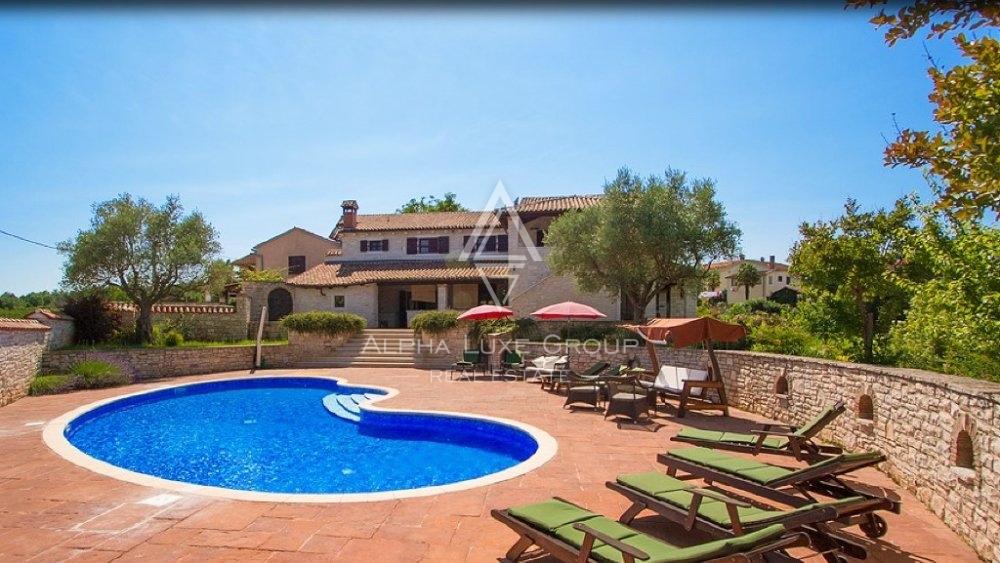 Affascinante casa in pietra con piscina, Istria, Visignano