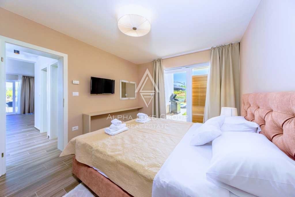 Splendida villa moderna con piscina, Istria, Parenzo