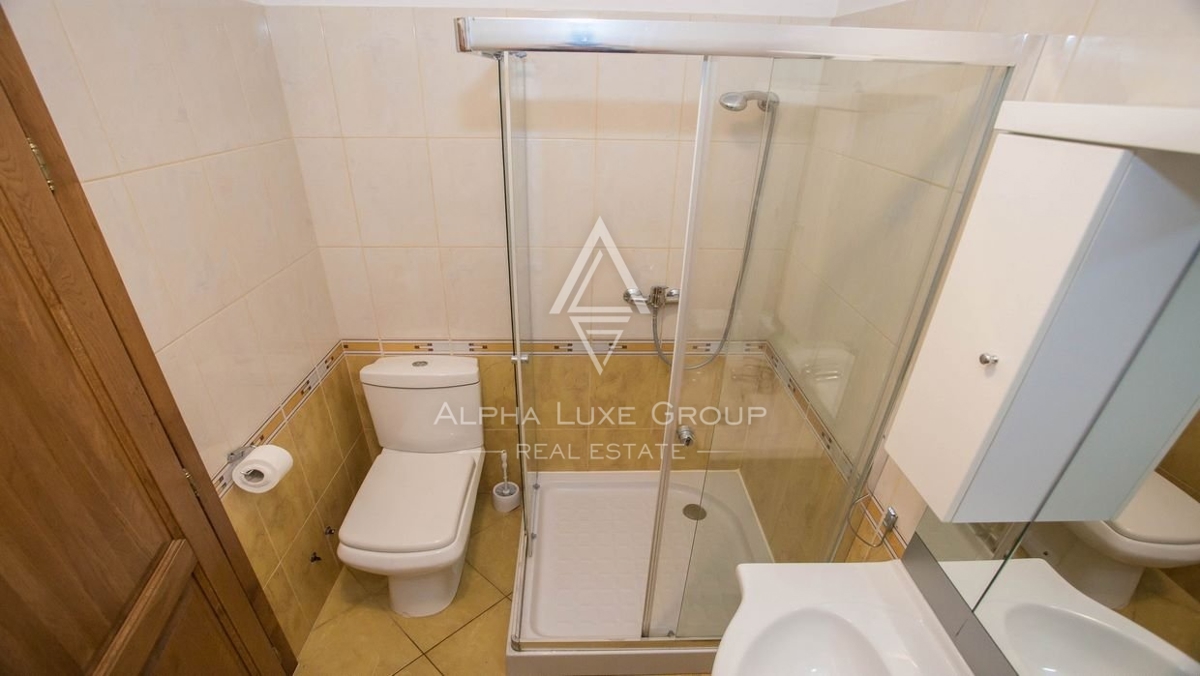 Casa con 4 unità abitative, Istria, Parenzo