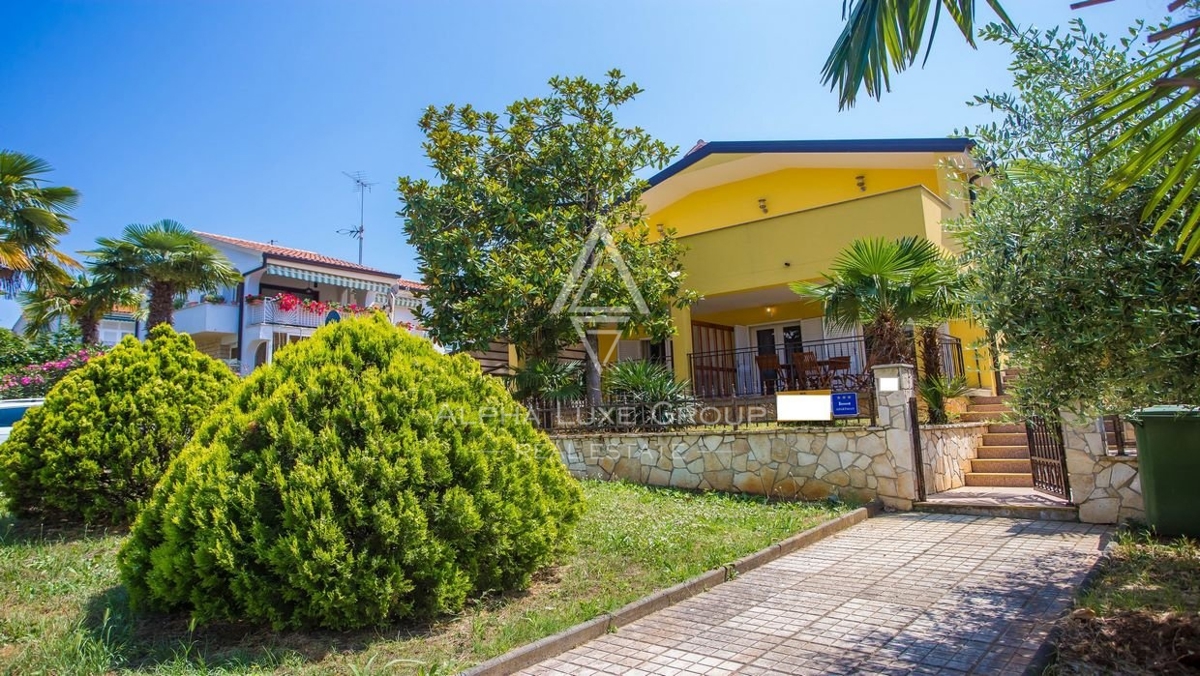 Casa con 4 unità abitative, Istria, Parenzo