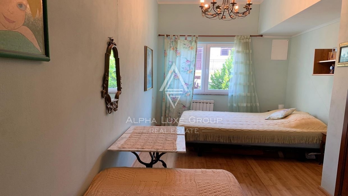 Casa con 4 unità abitative, Istria, Parenzo