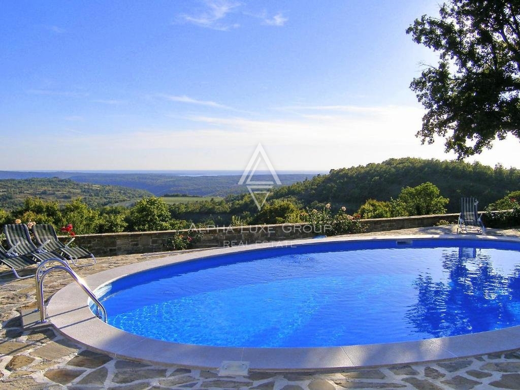 Grande villa con incantevole vista panoramica, ISTRIA, Buie