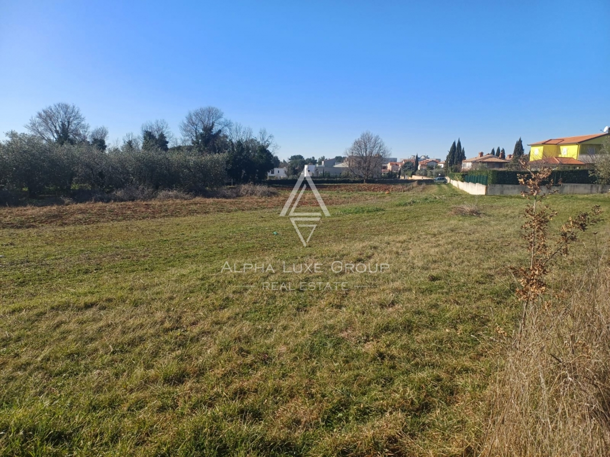 Vabriga, Istria – Due eccellenti lotti in vendita