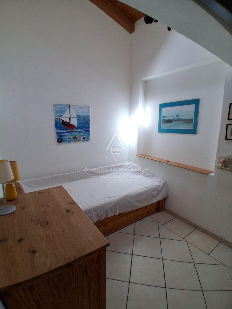 Parenzo, Istria: Casa ristrutturata vicino al mare