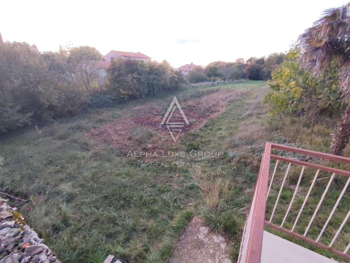 Tinjan, Istria: Casa con giardino e garage