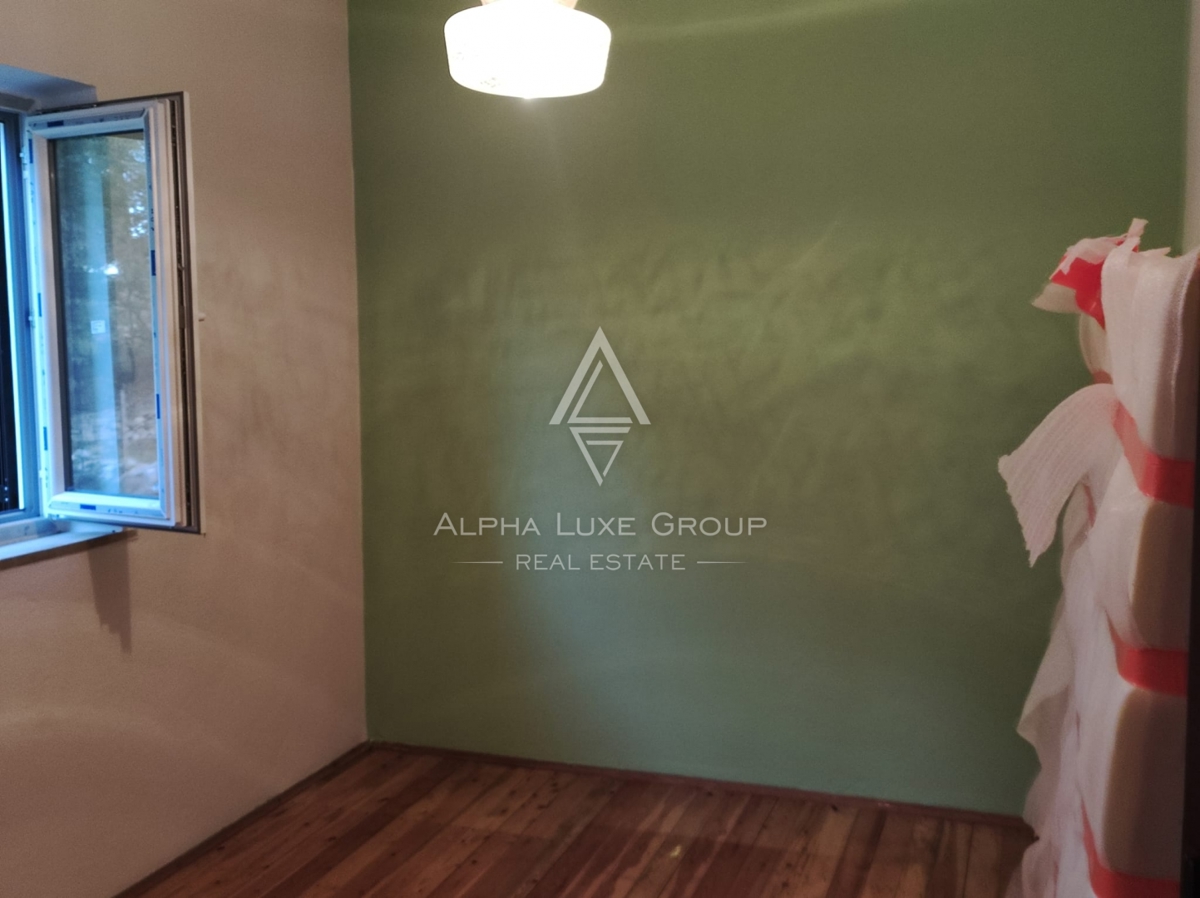 Tinjan, Istria: Casa con giardino e garage