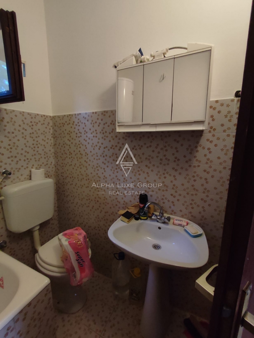 Tinjan, Istria: Casa con giardino e garage