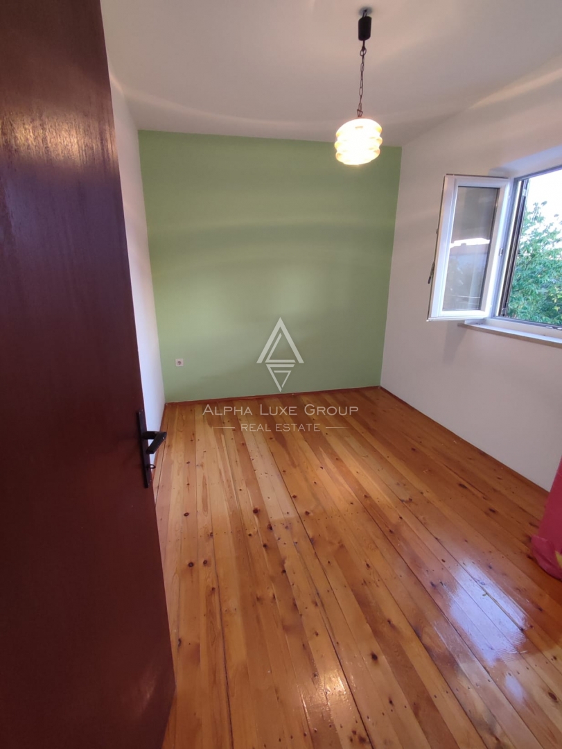 Tinjan, Istria: Casa con giardino e garage