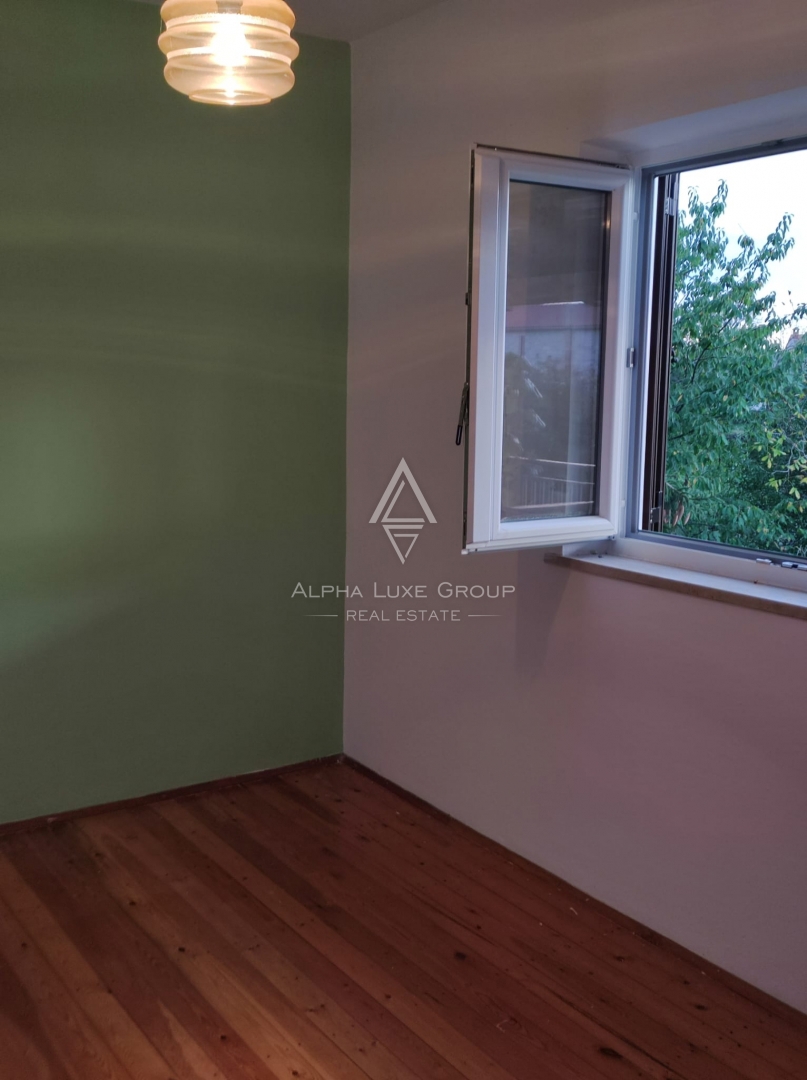 Tinjan, Istria: Casa con giardino e garage